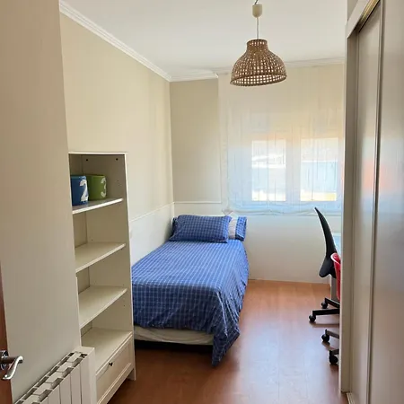 Vivienda Fernandez Apartment